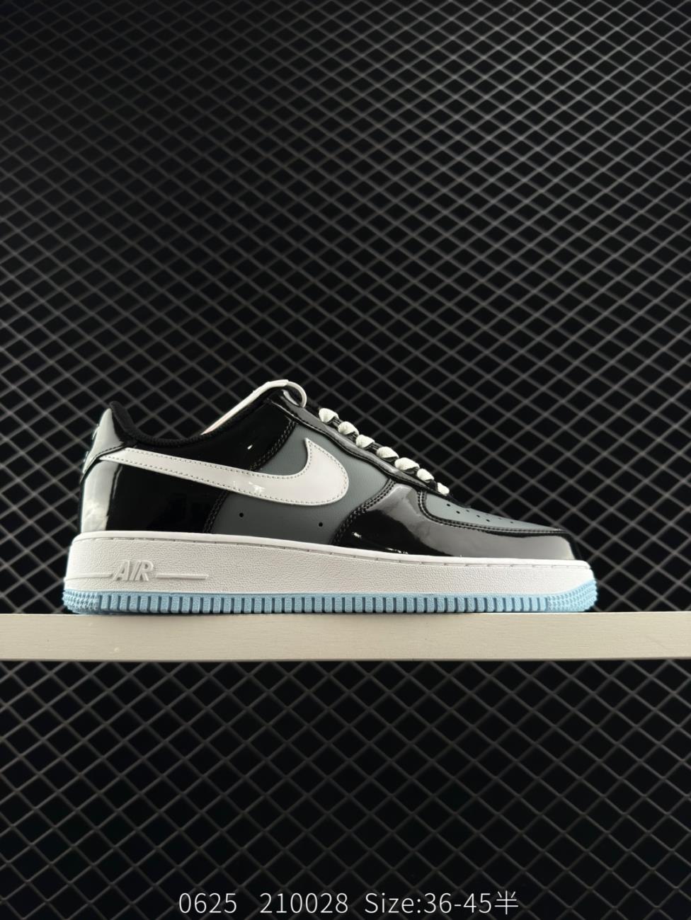 Going Cheap Nike Air Force 1 Low Low top casual sports board shoe soft elastic cushioning performance excellent Shoes Sneakers Going Cheap Nike Air Force 1 Low Low top casual sports board shoe soft elastic cushioning performance excellent Shoes Sneakers